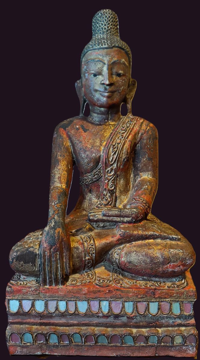 Burmese Mrauk-U Period Wood Buddha Statue