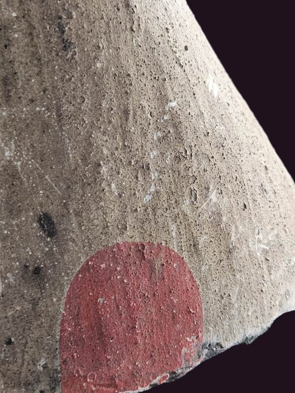 Lower skirt on Han Dynasty Pottery Court Lady