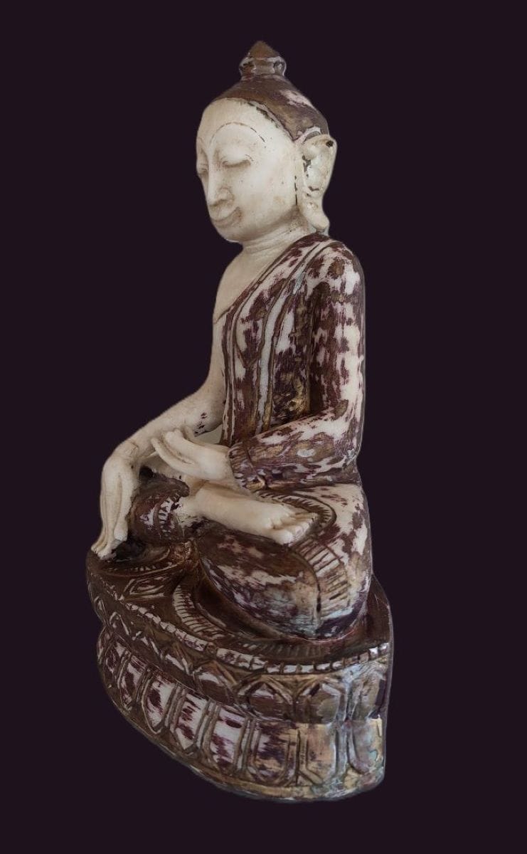 19th-Century Shan Alabaster Buddha Statue